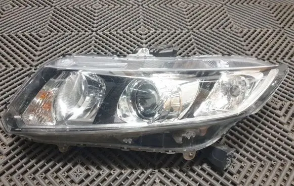 Honda Civic IX Headlight/headlamp