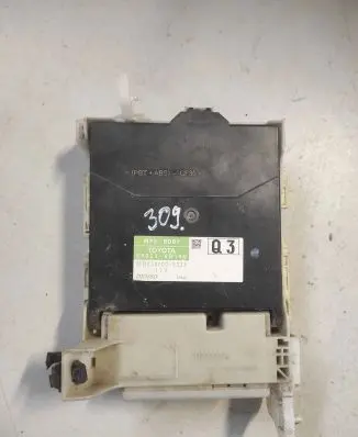 Toyota Yaris Comfort/convenience module 892210D110 MB2380008333