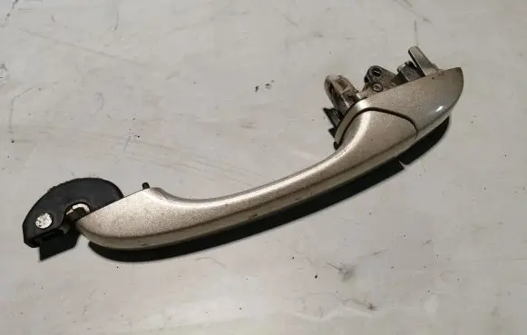 Chrysler Town & Country V Front door exterior handle