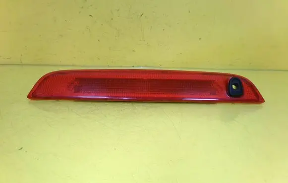 Ford Fusion Third/center stoplight 0545092