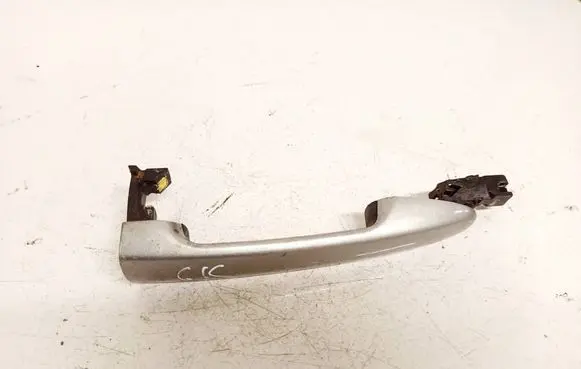Mazda 6 Front door exterior handle 