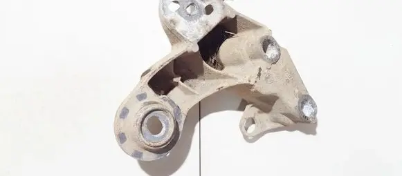 Audi A4 S4 B5 8D Engine mounting bracket 8d0199352h
