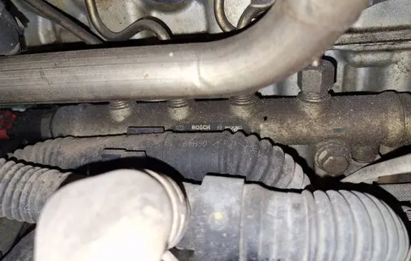 Peugeot 206 Fuel main line pipe 0445214028 9641509480