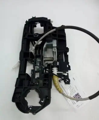 Rear door exterior handle/bracket