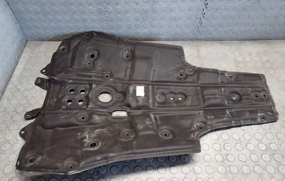 BMW i4 Sound insulation of firewall 7952606