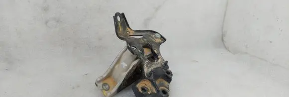 Suzuki Vitara (LY) Engine mounting bracket 152774S0 74S0 1527
