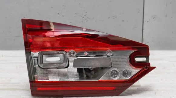 Ford Mondeo MK V Rear/tail lights HS7313A603CC