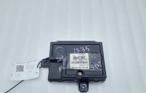 Hyundai ix35 Door central lock control unit/module 954113E780