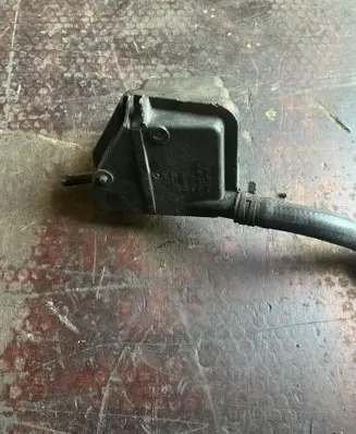 Volkswagen Golf IV Power steering fluid tank/reservoir 1J0422371C
