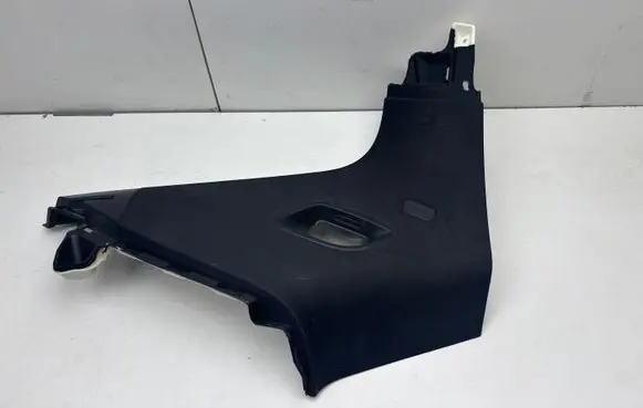 Audi SQ7 (D)pillar trim (top) 4M0867245B