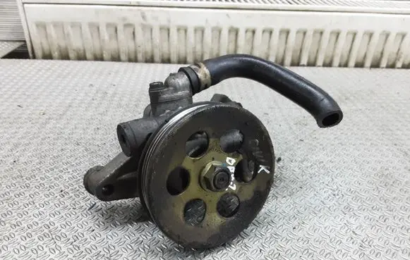 Honda Civic Power steering pump