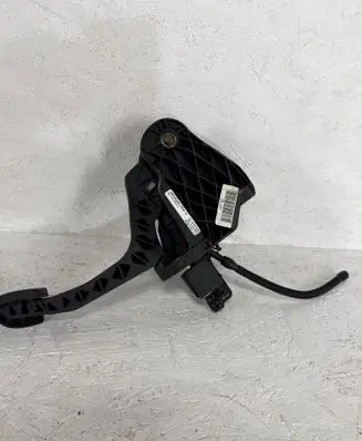 Skoda Octavia Mk2 (1Z) Clutch pedal 1K1721059CJ