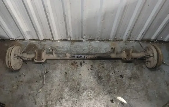 Ford Connect Rear axle beam 