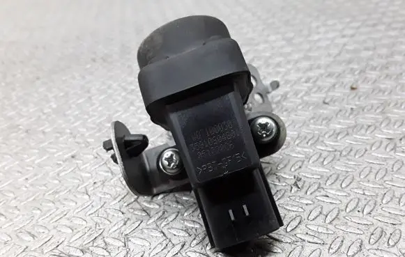 Honda Civic Fuel cut-off switch 35910S04G010