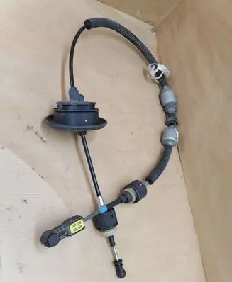 Peugeot 3008 I Gear shift cable linkage B8T8AT6 32215