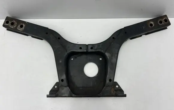 Nissan Navara D23 Front axle beam 5XA1A-A00