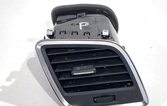 Seat Ateca Dashboard side air vent grill/cover trim 576820902A