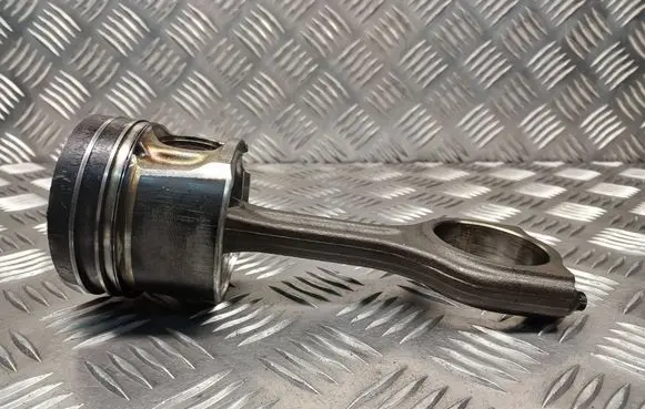 Citroen Berlingo Piston with connecting rod 619 75L118