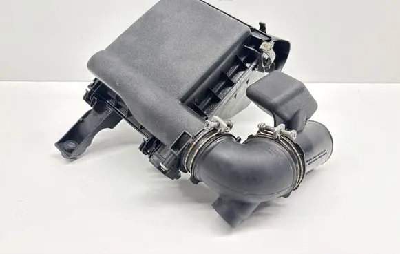 Toyota Prius+ (ZVW40) Air filter box 1781237030 3725