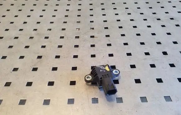 KIA Sportage Airbag deployment crash/impact sensor 95920B1050 624944200