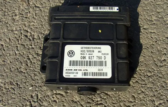 Volkswagen Transporter - Caravelle T5 Gearbox control unit/module 09K927750D