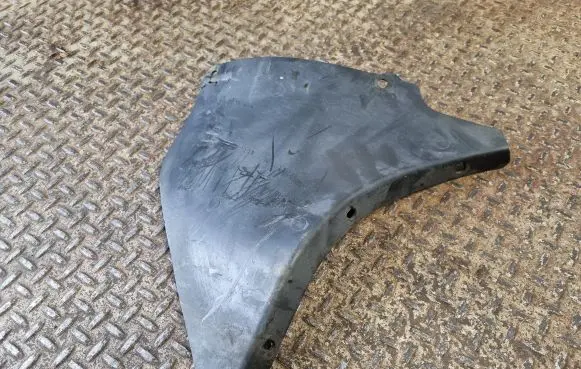 Dodge Challenger Other under body part 68253237AB P68253237AB