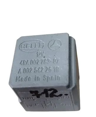 Mercedes-Benz E W210 Other relay A0025422619