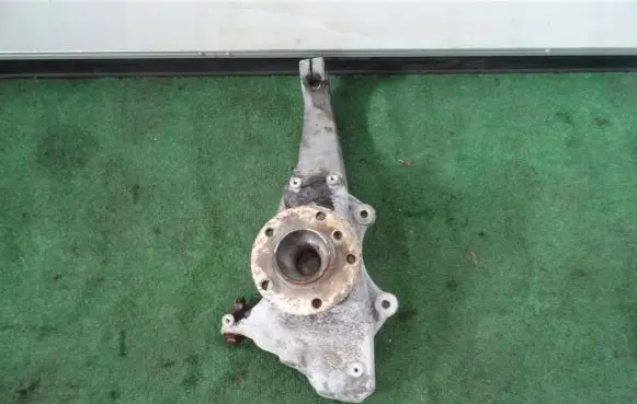 BMW 5 F10 F11 Front wheel hub spindle knuckle