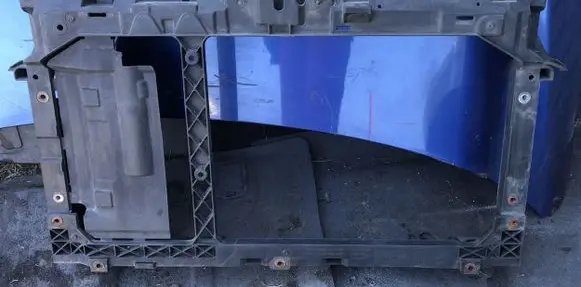 Ford Fiesta Front piece kit 8V51A16E146