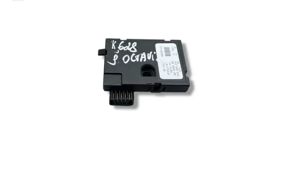 Skoda Octavia Mk2 (1Z) Steering angle sensor 1K0959654