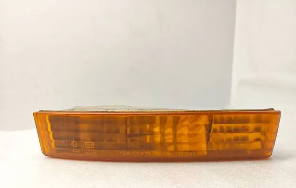 Honda Prelude Front indicator light 0454028