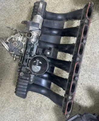 BMW 7 E38 Intake manifold 11611427618