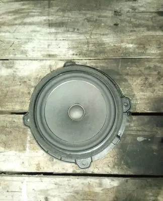 Hyundai ix35 Front door speaker 963302S000