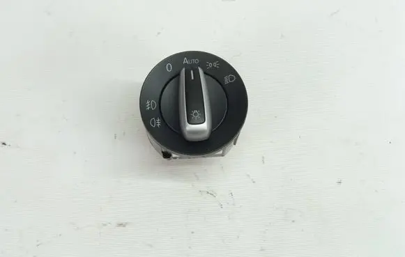 Volkswagen Golf VI Light switch 3C8941431N 10003937