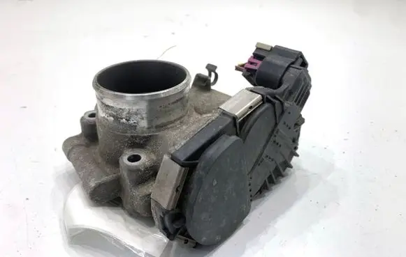 Opel Corsa E Engine shut-off valve 55562270