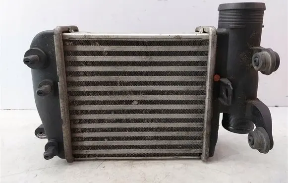 Audi A6 S6 C6 4F Intercooler radiator 