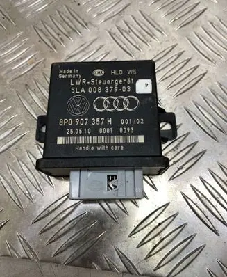 Audi A6 S6 C6 4F Light module LCM 5LA00837903 8P0907357H
