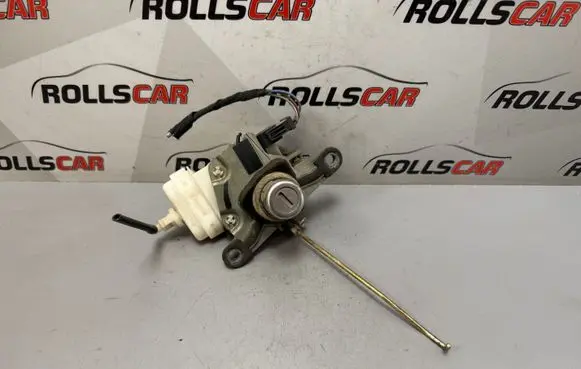 Audi A4 S4 B5 8D Tailgate exterior lock 8D0862055
