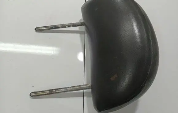Ford Galaxy Front seat headrest 