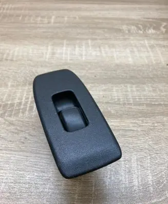 Mitsubishi Pajero Electric window control switch MR444892 MR445659