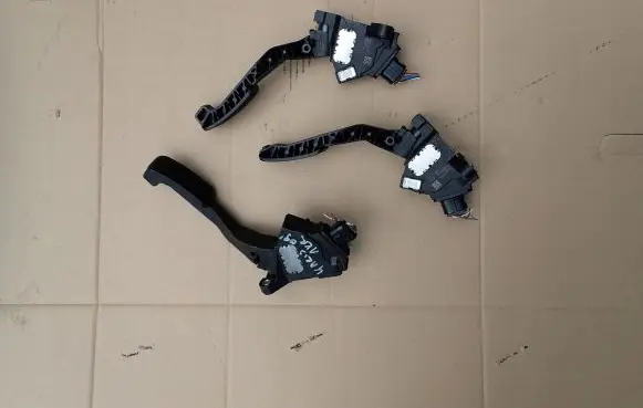 Toyota Yaris Other devices