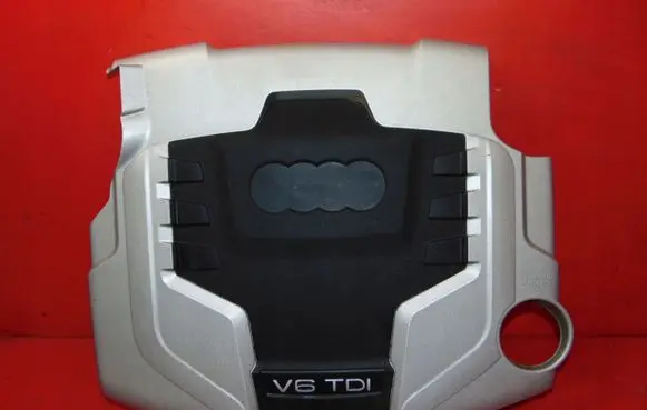 Audi A5 8T 8F Engine cover (trim) 059103925AQ