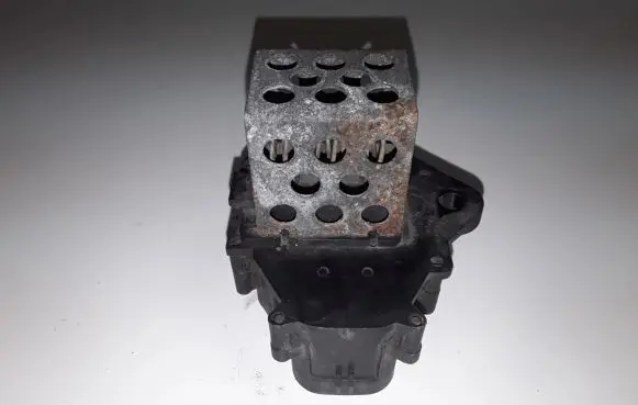 Citroen Berlingo Coolant fan relay 9658508980