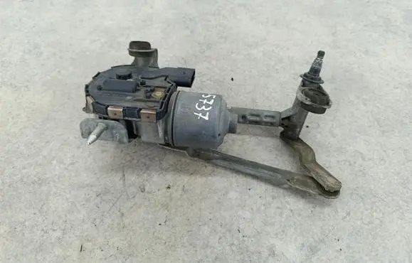 Seat Altea XL Front wiper linkage 