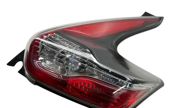 Nissan Juke I F15 Rear/tail lights L90132964 26550BV80B
