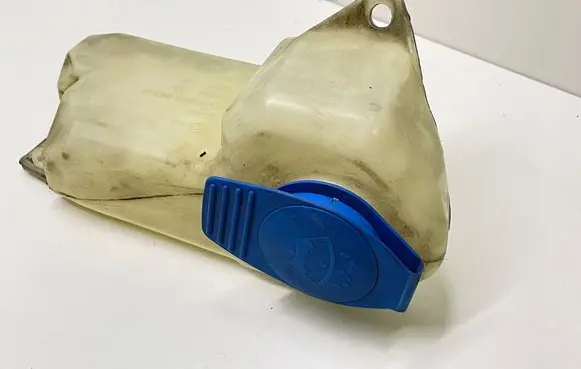 Audi A4 S4 B6 8E 8H Windshield washer fluid reservoir/tank 8E0955453K