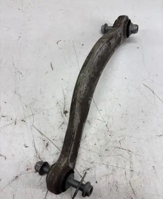 Rear control arm