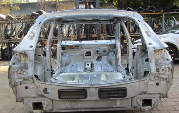 Opel Astra K Rear bodywork GMAUTO4574097