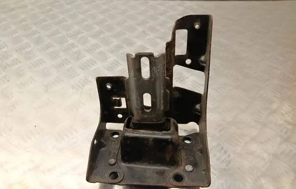 Peugeot 2008 I Gearbox mount 9807450680 9810218980