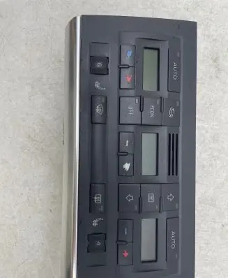 Audi A4 S4 B6 8E 8H Climate control unit 8E0820043AB 0899744